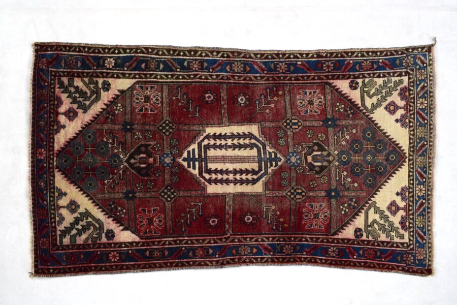 3x5 ft Handmade area rug from Anatolian design Turkish wool carpet SHR1437, Vintage rug, Antique rug,  Area rug, Organic wool rug